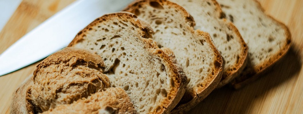 حفره‌های داخل نان و تاثیر آنها بر طعم نان